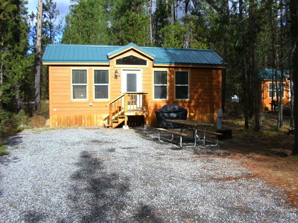 Bend-Sunriver Camping Resort Studio Cabin 6 Buitenkant foto