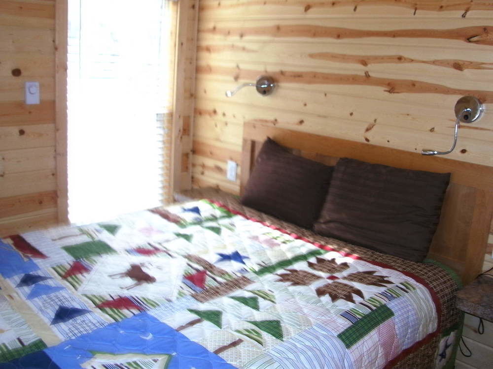 Bend-Sunriver Camping Resort Studio Cabin 6 Buitenkant foto